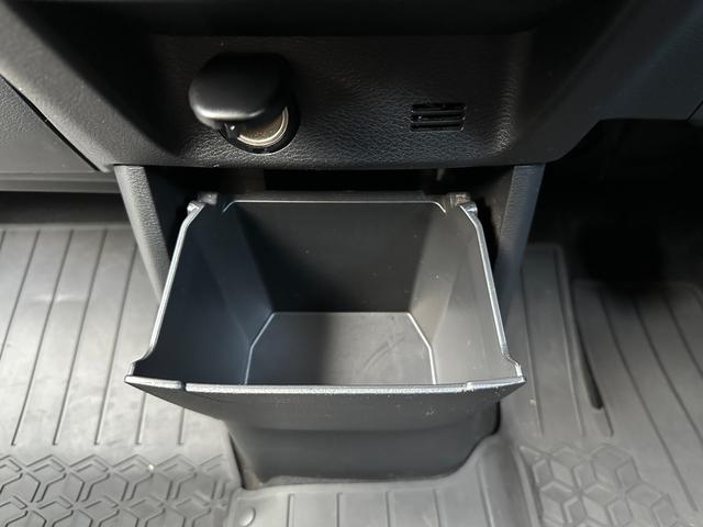 ｅＫクロススペース Ｔ　プレミアム　ワンオーナー　メモリーナビ　全周囲カメラ　ＥＴＣ　ドライブレコーダー　マイパイロット　衝突被害軽減ブレーキ　踏み間違い防止装置　パーキングセンサー　両側電動スライドドア　シートヒーター　スマートキー（64枚目）