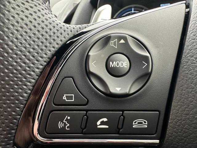 エクリプスクロスＰＨＥＶ ブラックエディション　元試乗車　電気温水式ヒーター　電動シート　スマホ連携ナビ　全周囲カメラ　ＥＴＣ　マイパイロット　衝突被害軽減ブレーキ　後側方車両検知警報システム　電動リヤゲート　シートヒーター　スマートキー（27枚目）