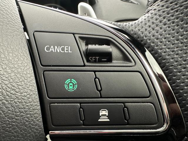 エクリプスクロスＰＨＥＶ ブラックエディション　元試乗車　電気温水式ヒーター　電動シート　スマホ連携ナビ　全周囲カメラ　ＥＴＣ　マイパイロット　衝突被害軽減ブレーキ　後側方車両検知警報システム　電動リヤゲート　シートヒーター　スマートキー（28枚目）