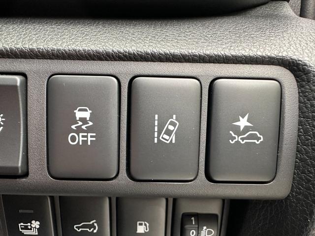 エクリプスクロスＰＨＥＶ ブラックエディション　元試乗車　電気温水式ヒーター　電動シート　スマホ連携ナビ　全周囲カメラ　ＥＴＣ　マイパイロット　衝突被害軽減ブレーキ　後側方車両検知警報システム　電動リヤゲート　シートヒーター　スマートキー（46枚目）