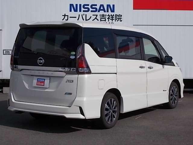 2.0 ハイウェイスター U0J0282(2枚目)
