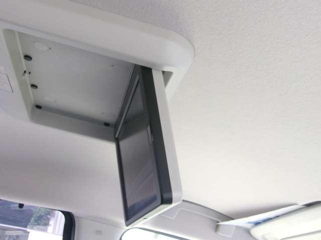セレナ 2.0 ハイウェイスターV W電動スライド レーダークルコン レーンアシスト LEDランプ ワンオーナー車 盗難防止システム ETC装備 カーテンエアバッグ アルミホイール キーフリー メモリ-ナビ ナビTV エアコン ドラレコ(8枚目)