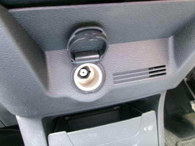 デイズ 660 X アラウンドモニター メモリーナビ アラウンドM 踏み間違え防止 スマートキー イモビライザー バックカメラ 1オーナー ETC レーンキープ ドライブレコーダー キーレス フルオートエアコン ナビTV WAB 運転席エアバック PS(17枚目)