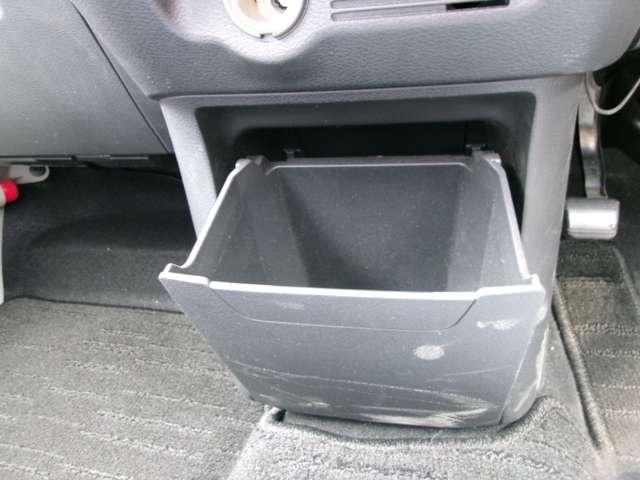 デイズ 660 X アラウンドモニター メモリーナビ アラウンドM 踏み間違え防止 スマートキー イモビライザー バックカメラ 1オーナー ETC レーンキープ ドライブレコーダー キーレス フルオートエアコン ナビTV WAB 運転席エアバック PS(19枚目)