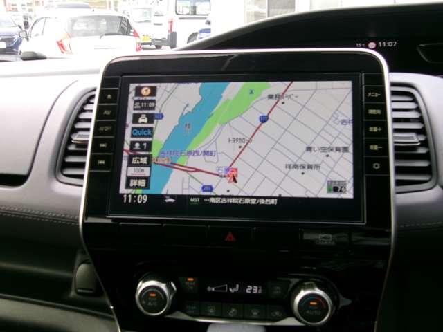 セレナ ２．０　ハイウェイスター　Ｖ　メモリーナビＴＶ　後席モニター　サイドエアバッグ　アラウンドビュ－　１オナ　アルミ　衝突被害軽減　ＬＤＰ　エアバッグ　両側オートスライドドア　ＬＥＤライト　インテリジェントキー　サイドカメラ　メモリーナビ　アイドリングストップ（4枚目）