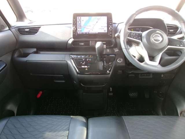 ルークス 660 ハイウェイスターGターボ アーバンクロム メモリーナビTV アラウンドビューモニター 1オーナー バックカメラ 衝突被害軽減システム LEDヘッドライト アイドリングストップ ETC 盗難防止 スマートキー メモリーナビ アルミホイール ドラレコ 車線逸脱警報 キーレス(3枚目)