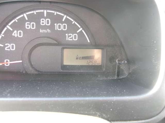 NT100クリッパートラック 660 DX 4WD 4WD 5速マニュアル車 エアコン パワステ Wエアバッグ ワンオーナー車 運転席エアバック PS 4WD エアコンパワステ ABS 寒冷地仕様(6枚目)