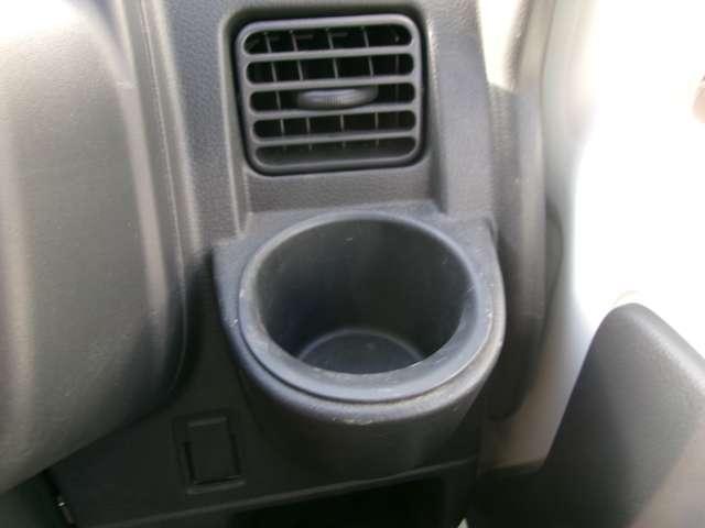 NT100クリッパートラック 660 DX 4WD 4WD 5速マニュアル車 エアコン パワステ Wエアバッグ ワンオーナー車 運転席エアバック PS 4WD エアコンパワステ ABS 寒冷地仕様(14枚目)