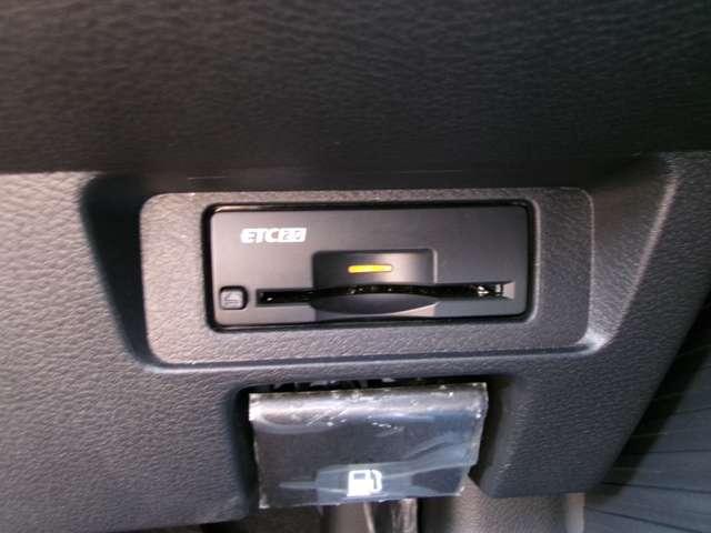 オーラ 1.2 G 日産コネクトナビTV 自動(被害軽減)ブレーキ LED LKA サイドカメラ ETC ドライブレコーダー カーテンエアバッグ イモビライザー アルミホイール 禁煙 インテリジェントキー パワーウィンドウ ワンオーナー(10枚目)