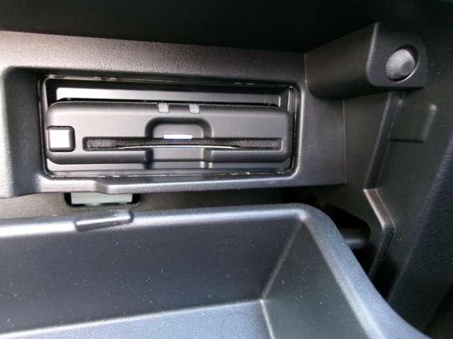 セレナ 2.0 ハイウェイスター V プロパイロット アラウンドモニター サイドエアバッグ アラウンドビュ- 1オナ アルミ 衝突被害軽減 LDP エアバッグ 両側オートスライドドア LEDライト インテリジェントキー サイドカメラ メモリーナビ アイドリングストップ(9枚目)