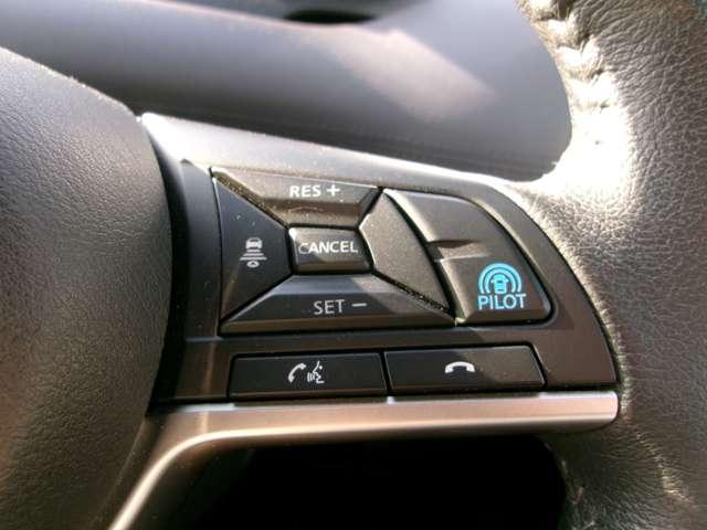 セレナ 2.0 ハイウェイスター V プロパイロット アラウンドモニター サイドエアバッグ アラウンドビュ- 1オナ アルミ 衝突被害軽減 LDP エアバッグ 両側オートスライドドア LEDライト インテリジェントキー サイドカメラ メモリーナビ アイドリングストップ(13枚目)