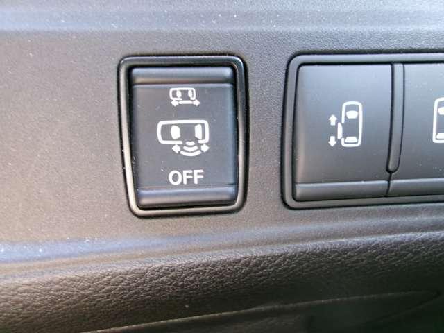 セレナ 2.0 ハイウェイスター V プロパイロット アラウンドモニター サイドエアバッグ アラウンドビュ- 1オナ アルミ 衝突被害軽減 LDP エアバッグ 両側オートスライドドア LEDライト インテリジェントキー サイドカメラ メモリーナビ アイドリングストップ(14枚目)