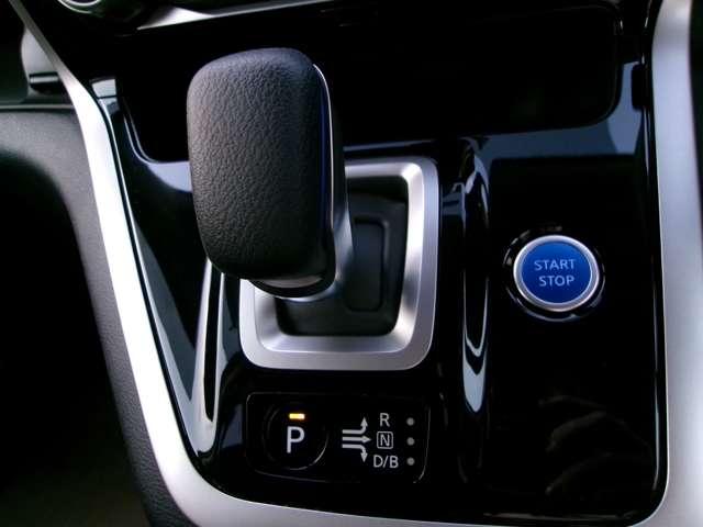 セレナ 1.2 e-POWER ハイウェイスター V 360°カメラ エマジェンシーブレーキ スマキー バックカメラ LED レーンアシスト クルコン ドラレコ Aストップ イモビ フルオートエアコン アルミホイール エアバック メモリーナビ キーフリー(11枚目)