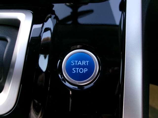 セレナ 1.2 e-POWER ハイウェイスター V 360°カメラ エマジェンシーブレーキ スマキー バックカメラ LED レーンアシスト クルコン ドラレコ Aストップ イモビ フルオートエアコン アルミホイール エアバック メモリーナビ キーフリー(19枚目)