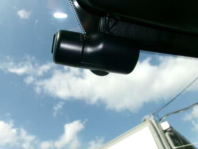 ノート 1.2 X メモリーナビ バックモニター リアカメラ 衝突被害軽減ブレ-キ ETC付 LEDヘッドライト レーンアシスト インテリジェントキー ワンオーナー ドラレコ ワンセグTV TVナビ サイドカーテンエアバック メモリーナビ キーレス(6枚目)