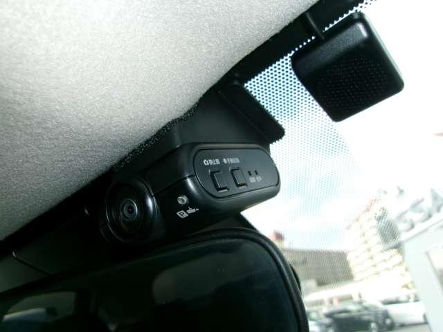 ノート 1.2 X メモリーナビ バックモニター リアカメラ 衝突被害軽減ブレ-キ ETC付 LEDヘッドライト レーンアシスト インテリジェントキー ワンオーナー ドラレコ ワンセグTV TVナビ サイドカーテンエアバック メモリーナビ キーレス(7枚目)