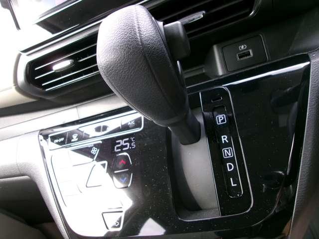 デイズ 660 X メモリーナビTV(MM223D-L) アラウンドM 踏み間違え防止 スマートキー イモビライザー バックカメラ レーンキープ アイドリングストップ ドライブレコーダー キーレス フルオートエアコン ナビTV WAB 運転席エアバック PS(11枚目)