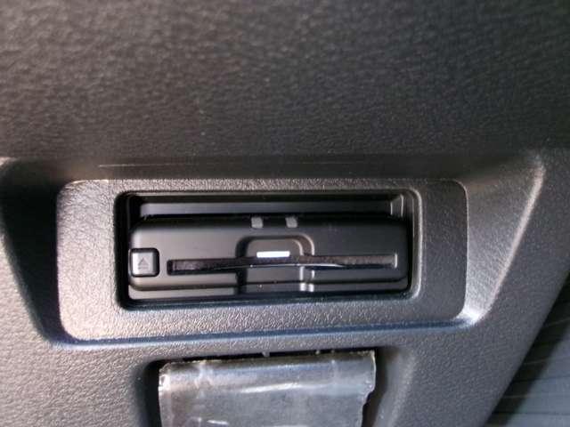 ノート 1.2 X 京都日産オリジナル限定車 リアカメラ 衝突被害軽減ブレ-キ 全方位カメラ ETC付 アルミ 禁煙車 LEDヘッドライト レーンアシスト インテリジェントキー ワンオーナー ドラレコ アイドリングストップ 盗難防止システム(8枚目)