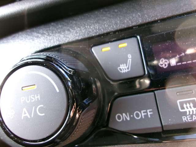 オーラ 1.2 G レザーエディション アラウンドモニター メモリーナビ ワンオーナ 追突防止 本革 車線逸脱警報装置 LED ドライブレコーダー 盗難防止 バックモニター ETC インテリジェントキー メモリーナビゲーション AW キーレスエントリー オートエアコン(15枚目)