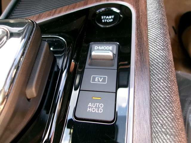 オーラ 1.2 G レザーエディション アラウンドモニター メモリーナビ ワンオーナ 追突防止 本革 車線逸脱警報装置 LED ドライブレコーダー 盗難防止 バックモニター ETC インテリジェントキー メモリーナビゲーション AW キーレスエントリー オートエアコン(16枚目)