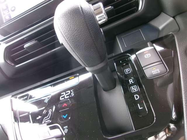 ルークス 660 ハイウェイスターX プロパイロット エディション メモリーナビTV(MM223D-L) 左右パワースライドドア アイドリング イモビ パノラマモニター 助手席エアバッグ 衝突軽減ブレーキ PW ナビ&TV 1セグ 禁煙 LEDヘッドライト LDW スマートキー ワンオーナー車 PS(18枚目)