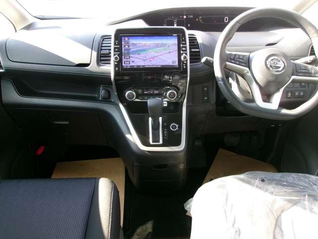 セレナ 2.0 ハイウェイスター VセレクションII 両側オートスライド アラウンドモニター バックモニタ 全周囲モニタ アイスト インテリキー LEDライト ETC車載器 オートクルーズコントロール サイドエアバッグ ドライブレコーダー メモリ-ナビ アルミ TVナビ エアバック ABS(3枚目)