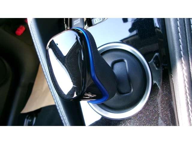 キックス 1.2 X (e-POWER) プロパイロット メモリーナビTV(MM321D-L) ナビ&TV ワンオ-ナ-車 追従クルコン スマートキー LEDヘッド レーンアシスト パワーステアリング 盗難防止システム ドライブレコーダー ETC メモリーナビ サイドエアバッグ アルミ AAC(13枚目)