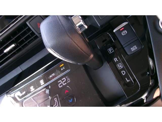 ルークス 660 ハイウェイスターX アーバンクロム プロパイロット エディション メモリーナビTV アラウンドビューモニター LEDライト エマブレ アダプティブクルーズコントロール 両側パワースライドドア アイドリングS ドラレコ ETC PS 車線逸脱警報 インテリジェントキー ワンオーナー カーテンエアバック(12枚目)