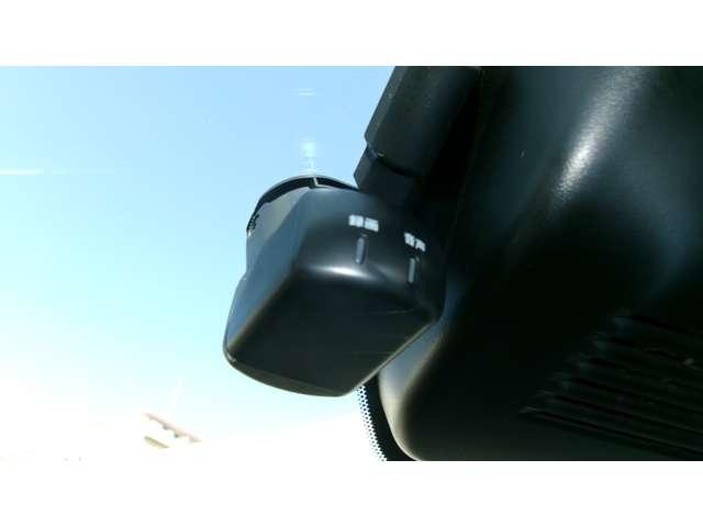 ノート １．２　Ｘ　メモリーナビＴＶ　バックモニター　メモリーナビＴＶ　リアカメラ　衝突被害軽減ブレ－キ　ＥＴＣ付　レーンアシスト　インテリジェントキー　ワンオーナー　前後ドラレコ　アイドリングストップ　盗難防止システム　　サイドカーテンエアバック（6枚目）