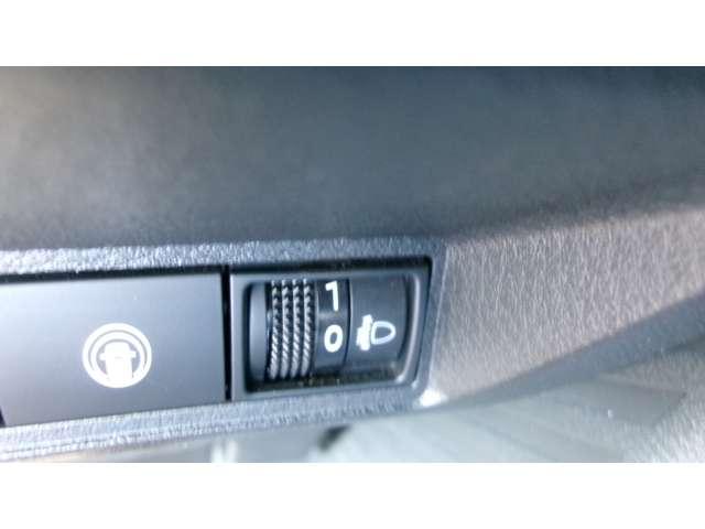 ノート １．２　Ｘ　メモリーナビＴＶ　バックモニター　メモリーナビＴＶ　リアカメラ　衝突被害軽減ブレ－キ　ＥＴＣ付　レーンアシスト　インテリジェントキー　ワンオーナー　前後ドラレコ　アイドリングストップ　盗難防止システム　　サイドカーテンエアバック（15枚目）