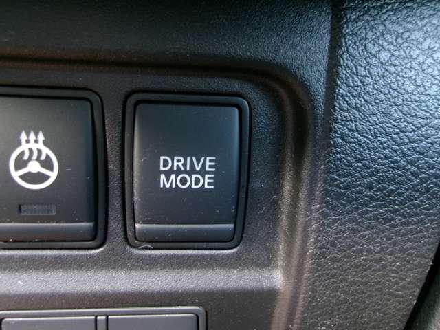 セレナ １．２　ｅ－ＰＯＷＥＲ　ハイウェイスター　Ｖ　後席モニター　メモリーナビＴＶ　３６０°カメラ　後席モニター　　エマジェンシーブレーキ　１オナ　スマキー　バックカメラ　ＬＥＤ　レーンアシスト　ＥＴＣ　ドラレコ　　イモビ　カーテンエアバック　オートエアコン（18枚目）