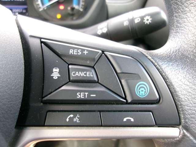 ルークス ６６０　ハイウェイスターＸ　アーバンクロム　プロパイロット　エディション　社外品ナビＴＶ　両側電動スライドドア　ＬＥＤライト　エマブレ　アダプティブクルーズコントロール　両側パワースライドドア　アイドリングＳ　ＰＳ　車線逸脱警報　インテリジェントキー　ワンオーナー　カーテンエアバック　オートエアコン（13枚目）