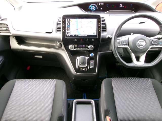 セレナ e-POWER ハイウェイスター V メモリーナビTV プロパイロット 360°カメラ エマジェンシーブレーキ 1オナ 寒冷地仕様 スマキー LED レーンアシスト ETC ドラレコ カーテンエアバック フルオートエアコン メモリーナビTV(3枚目)