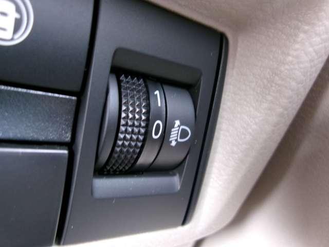 ルークス 660 X メモリーナビTV(MM223D-L) メモリーナビTV アラウンドビューモニター 衝突軽減ブレーキ ワンオーナー車 禁煙 車線逸脱防止 ETC スマートキー キーフリー 前後ドライブレコーダー フルオートエアコン LED(16枚目)