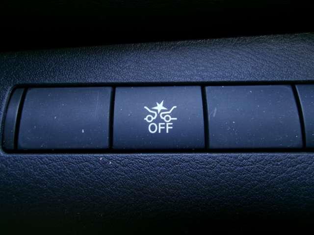 キックス 1.2 X (e-POWER) メモリーナビTV MM320D-L ナビ&TV ワンオ-ナ-車 追従クルコン スマートキー LEDヘッド レーンアシスト パワーステアリング 盗難防止システム ドライブレコーダー ETC メモリーナビ サイドエアバッグ アルミ AAC(18枚目)