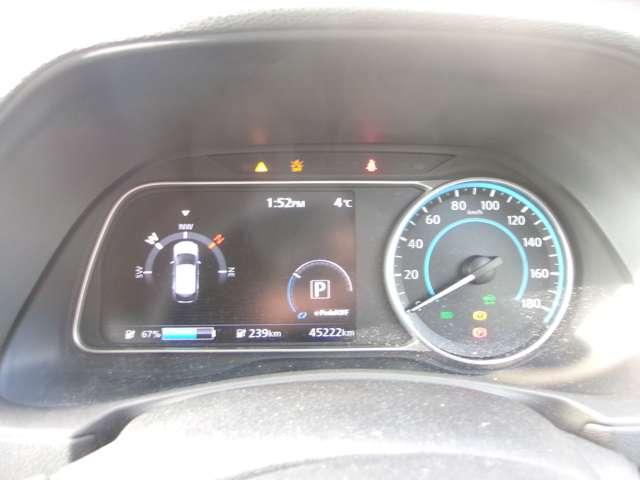 �A�h�o���X�h�h���C�u�f�B�X�v���C�B�d�u�h���C�u�Ɍ������Ȃ������O���t�B�J���ɕ\�����܂��B