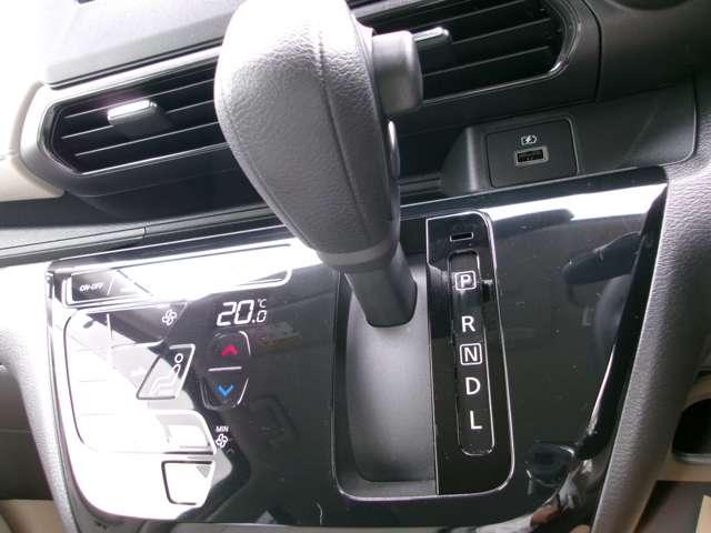 デイズ 660 X オーディオレス 踏み間違え防止 スマートキー イモビライザー レーンキープ アイドリングストップ キーレス フルオートエアコン WAB 運転席エアバック サイドエアバッグ PS アルミホイール ABS(5枚目)