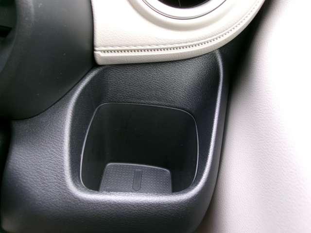 デイズ 660 X オーディオレス 踏み間違え防止 スマートキー イモビライザー レーンキープ アイドリングストップ キーレス フルオートエアコン WAB 運転席エアバック サイドエアバッグ PS アルミホイール ABS(14枚目)