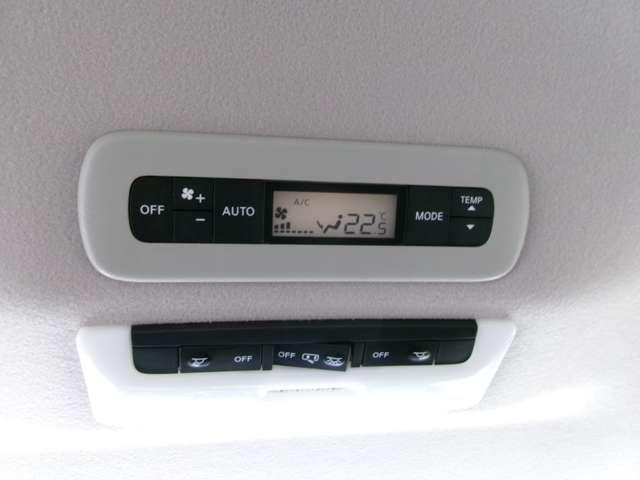 セレナ １．２　ｅ－ＰＯＷＥＲ　ハイウェイスター　Ｖ　メモリーナビＴＶ　ＭＭ５２１Ｄ－Ｌ　スマートキープッシュスタート　左右パワースライドドア　エマージェンシーＢ　助手席エアバッグ　ＡＷ　ワンオーナー車　３列シート　ＥＴＣ車載器　ウォークスルー　ＬＫＡ（28枚目）