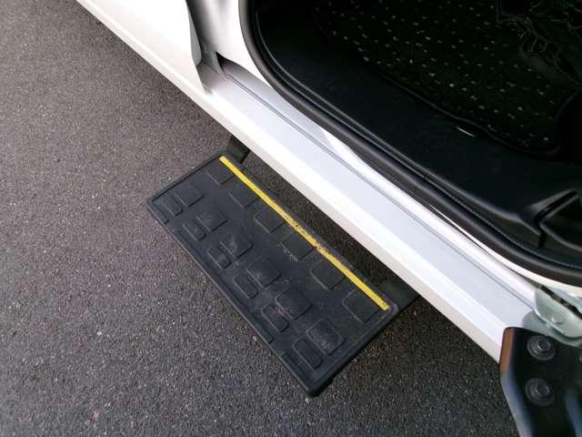 ルークス 　メモリーナビＴＶ　アラウンドビューモニター　前後ドライブレコーダー（8枚目）