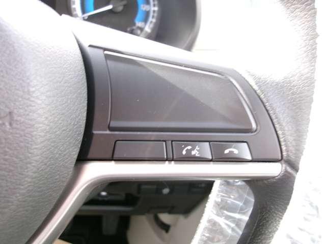 デイズ 660 X メモリーナビTV アラウンドビューモニター アイドリングストップ付き 地デジフルセグ ETC付き エマ-ジェンシ-ブレ-キ オートハイビーム インテリキ- 運転席エアバッグ バックモニタ 車線逸脱警報(11枚目)