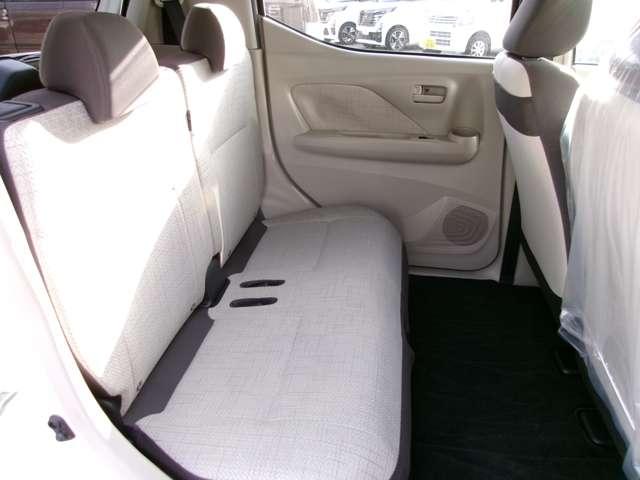 デイズ 660 X メモリーナビTV アラウンドビューモニター アイドリングストップ付き 地デジフルセグ ETC付き エマ-ジェンシ-ブレ-キ オートハイビーム インテリキ- 運転席エアバッグ バックモニタ 車線逸脱警報(30枚目)