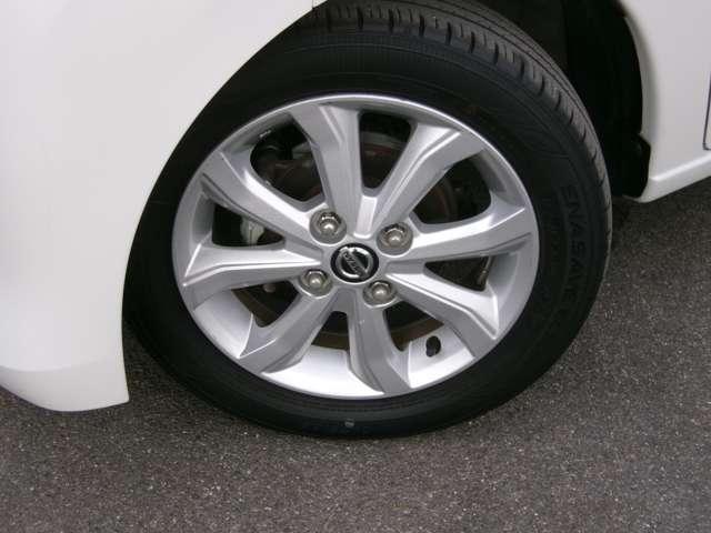 デイズ 660 X メモリーナビTV アラウンドビューモニター アイドリングストップ付き 地デジフルセグ ETC付き エマ-ジェンシ-ブレ-キ オートハイビーム インテリキ- 運転席エアバッグ バックモニタ 車線逸脱警報(38枚目)