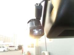 ���������ɥ饤�֥쥳����������������Ƥ��ޤ���������λ��˰¿��Ǥ��� 7