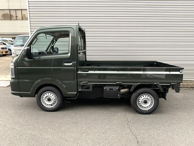 キャリイトラック ＫＣエアコン・パワステ　届出済未使用車　５年１０万ｋｍ全国スズキメーカー保証付き　２ＷＤ　４ＡＴ　キーレス　パワーウインド　リアパーキングセンサー　ＡＭＦＭラジオ　オートライト　アイドリングストップ（5枚目）