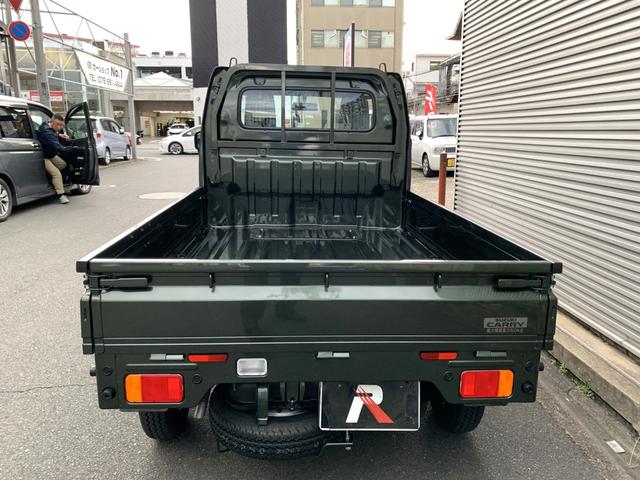 キャリイトラック ＫＣエアコン・パワステ　届出済未使用車　５年１０万ｋｍ全国スズキメーカー保証付き　２ＷＤ　４ＡＴ　キーレス　パワーウインド　リアパーキングセンサー　ＡＭＦＭラジオ　オートライト　アイドリングストップ（8枚目）