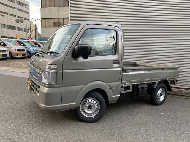 キャリイトラック ＫＣエアコン・パワステ　届出済未使用車　５年１０万ｋｍ全国スズキメーカー保証付き　２ＷＤ　４ＡＴ　キーレス　パワーウインド　リアパーキングセンサー　ＡＭＦＭラジオ　オートライト　アイドリングストップ（5枚目）