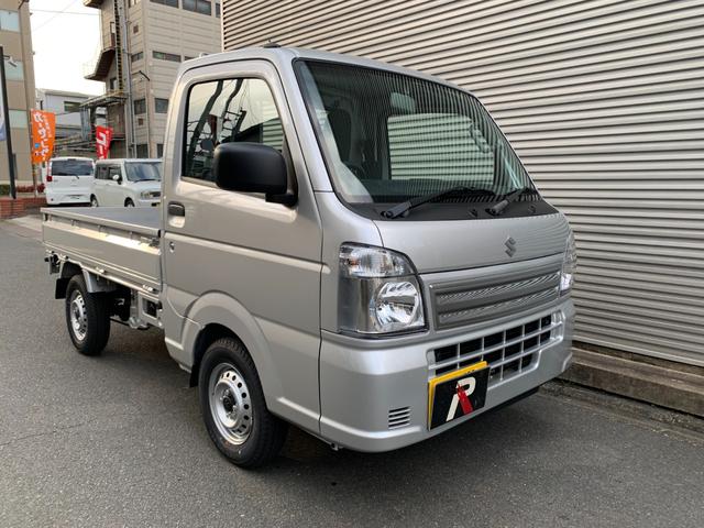 キャリイトラック ＫＣエアコン・パワステ　届出済未使用車　５年１０万ｋｍ全国スズキメーカー保証付き　４ＷＤ　５ＭＴ　キーレス　パワーウインド　リアパーキングセンサー　ＡＭＦＭラジオ　オートライト　アイドリングストップ（24枚目）