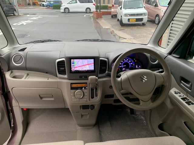 スペーシア Ｇ　フルセグナビ　Ｂｌｕｅｔｏｏｔｈ　ＤＶＤ再生　バックカメラ　オートエアコン　電格ドアミラー　スマートキー　プッシュスタート　両側スライドドア　アイドルストップ（12枚目）