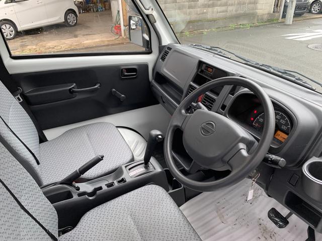 NT100クリッパートラック DX セーフティパッケージ ブレーキサポート タイヤ新品4本交換済み AMFMラジオ Wエアーバック ABS エアコン パワステ 2WD AT(15枚目)